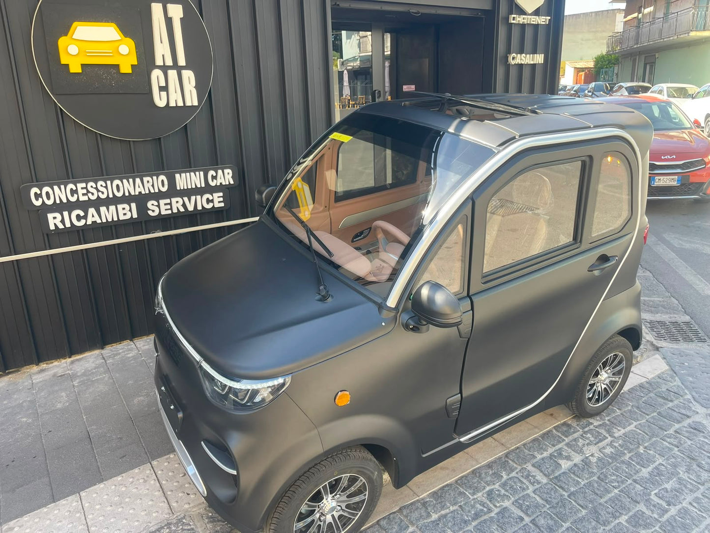 Minicar elettrica L6e MICROFIVE LONDON