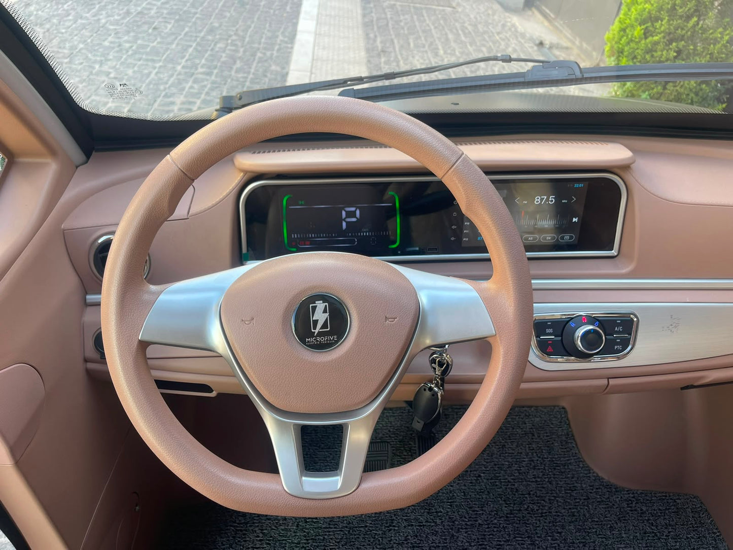 Minicar elettrica L6e MICROFIVE LONDON