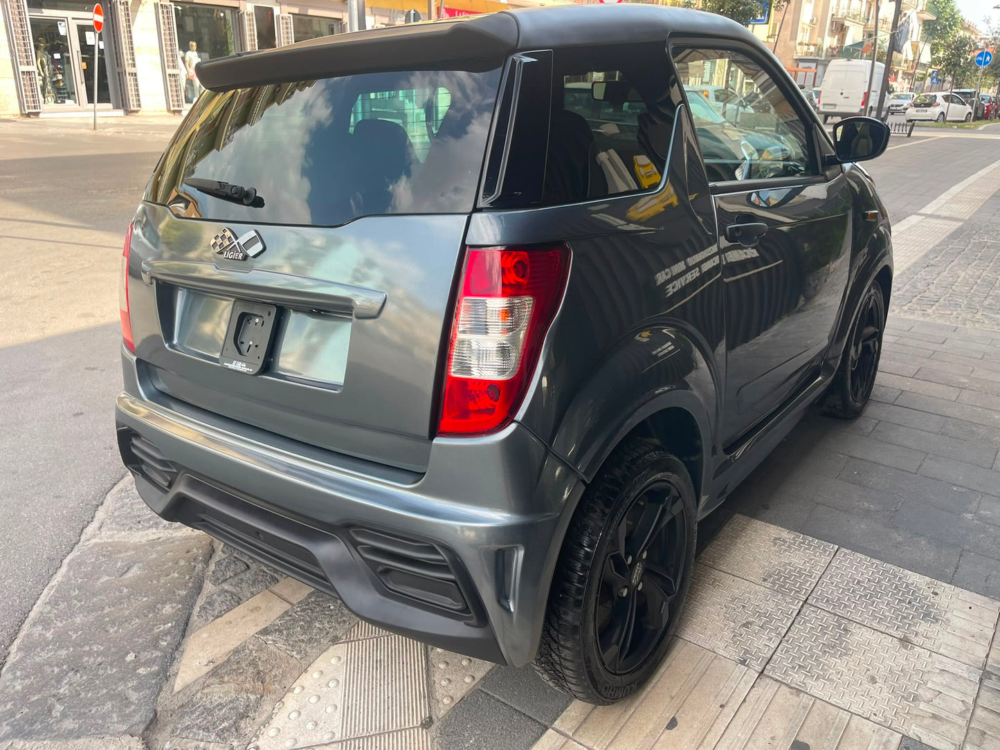 Minicar Ligier js 50
