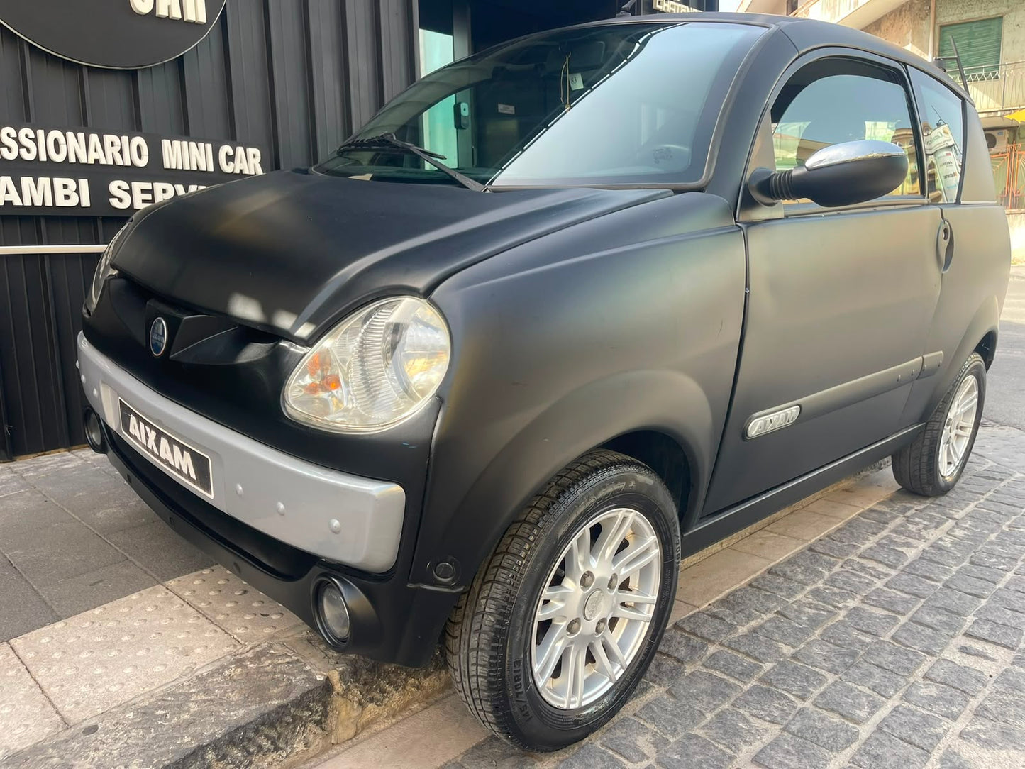 Minicar Aixam 751 125 Benzina